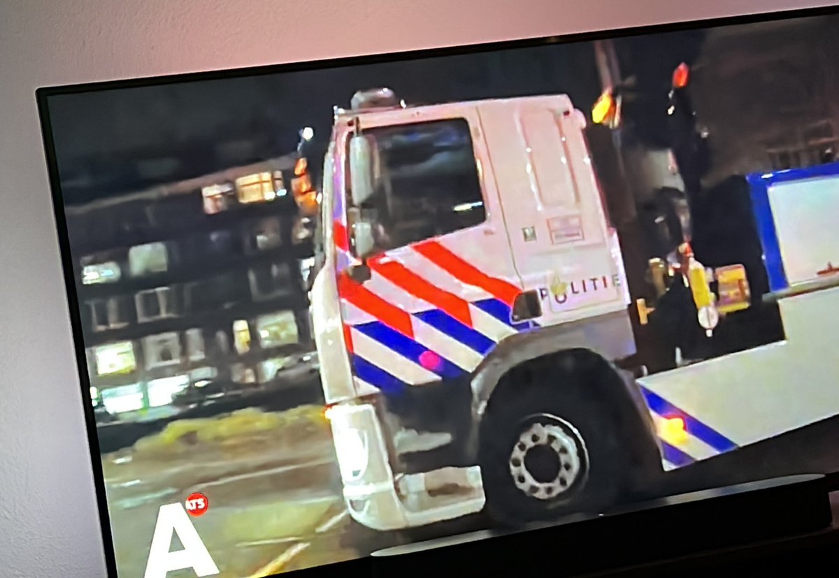 Danny Blom tweet media