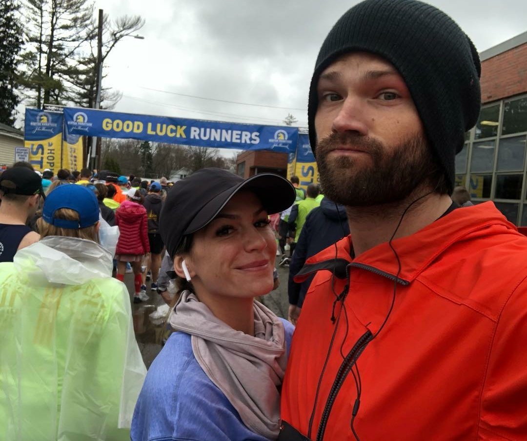 DailyJarPadLove's tweet image. Always proud of @jarpad when he pushes himself to do a marathon, whether it's Austin or elsewhere, and get his body moving! #RunJRun #runpadsrun