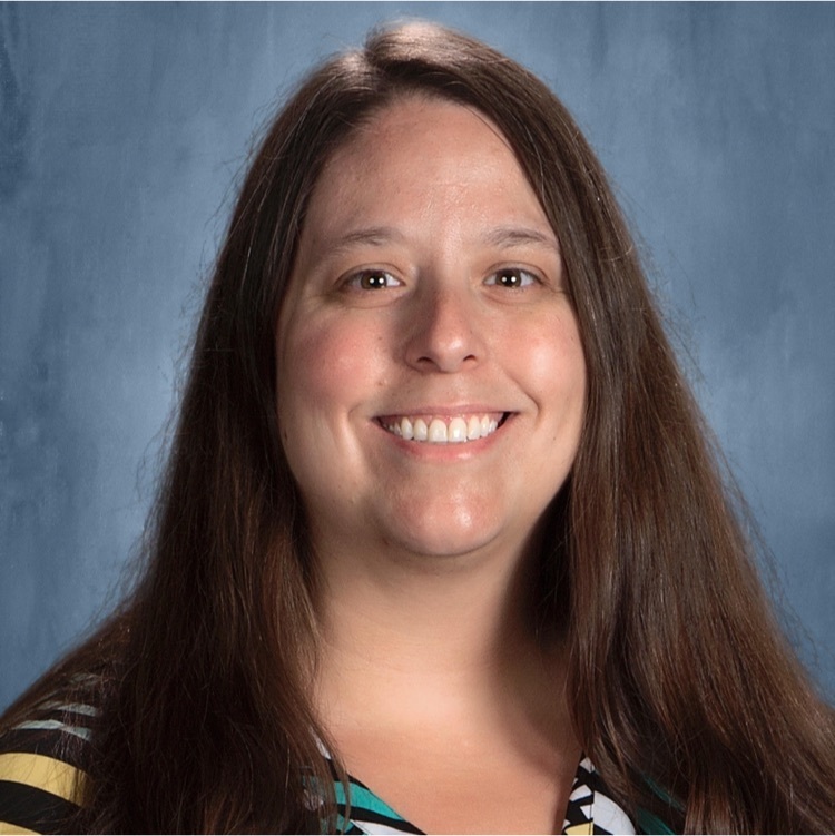 herrin_high's tweet photo. Congratulations to HHS CTE teacher, Mrs. Amber George!  The Illinois State Board of Education announced today that Mrs. George is an Illinois Teacher of the Year Finalist and the Southeast Regional Teacher of the Year.  (https://t.co/LPBsYTrsR5) #herrintigerpride https://t.co/VuP5ICVwni