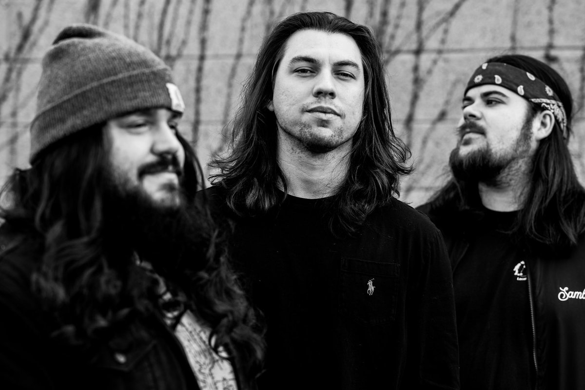 These boys will keep rock n roll music alive 🤘🤘🤘