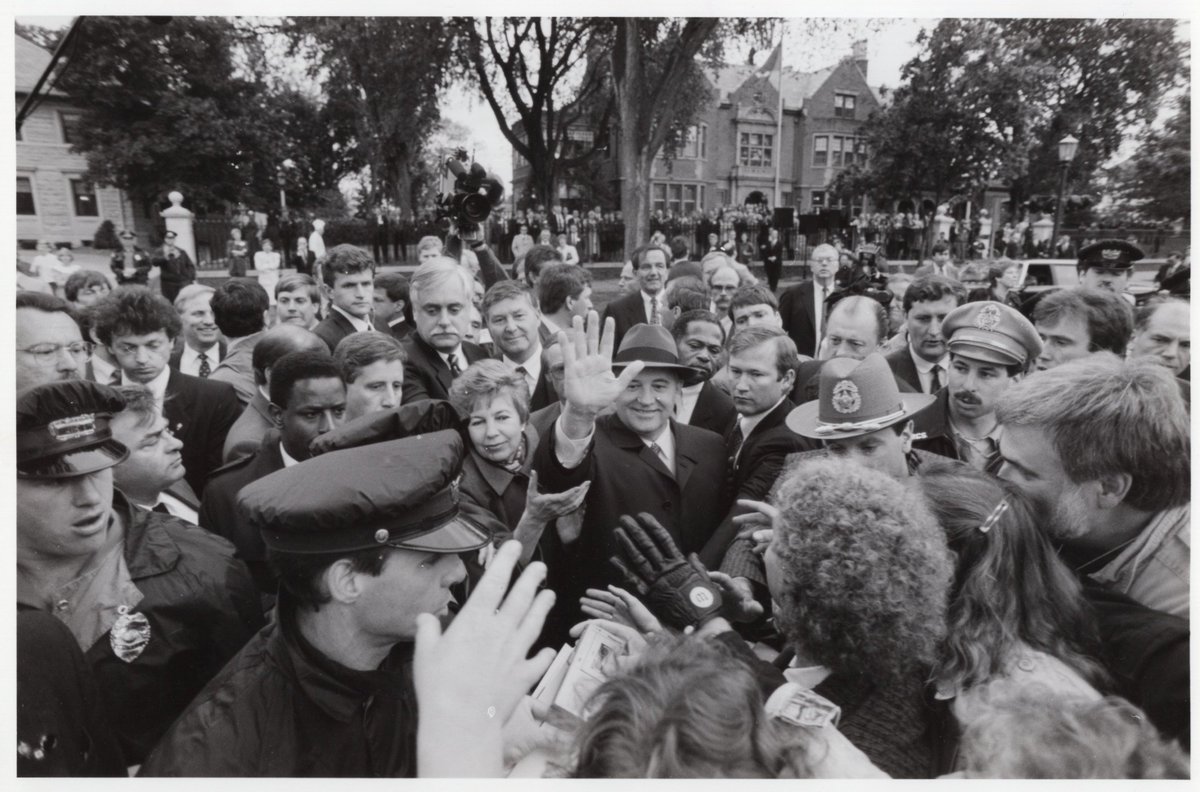 Remember glasnost? Soviet President Mikhail Gorbachev and his wife, Raisa, visited the Minnesota Governor’s Residence in St. Paul during a 1990 tour of the United States. Gov. Rudy Perpich and his family treated the Gorbachevs to a lunch of Red Lake walleye.