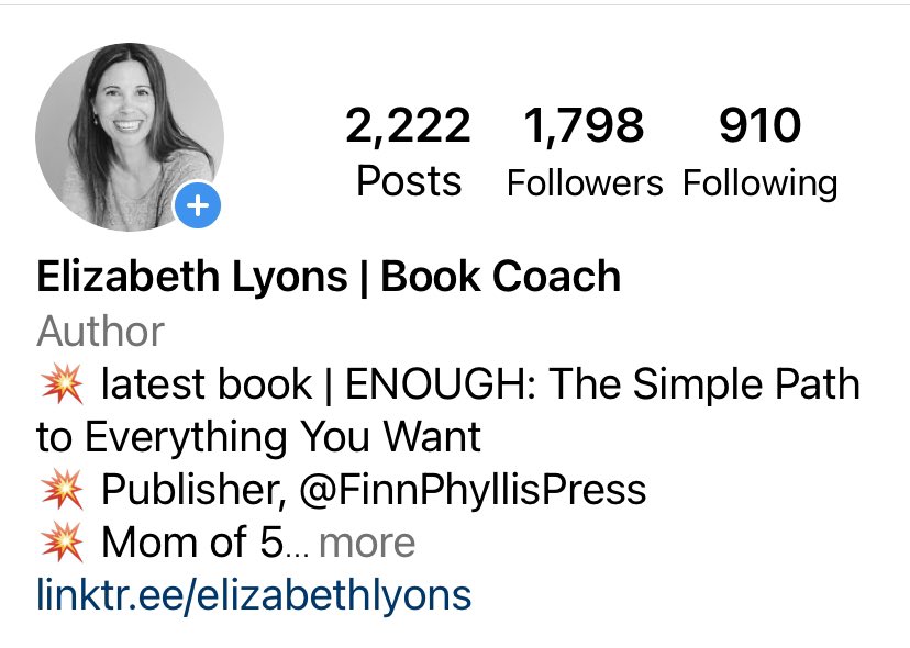 elizabethlyons's tweet photo. It’s 2/22/22 and I just made my 2222 IG post and while it’s a bit frightening that I’ve posted 2222 things I also think this HAS to be a good sign…right? 🙃 https://t.co/DG7t3VeHQd