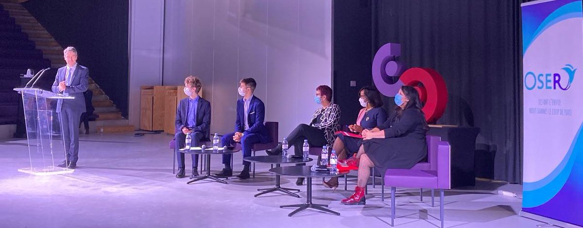 1ElisaMoreno's tweet image. Ravie d’échanger ce soir avec les étudiants de @CentraleSupelec aux côtés d&apos;@annabellallouch et Romain Soubeyran sur deux sujets qui me sont chers : la méritocratie et l’égalité des chances.

Poursuivons, ensemble, notre combat pour que chacun trouve sa place dans notre société.