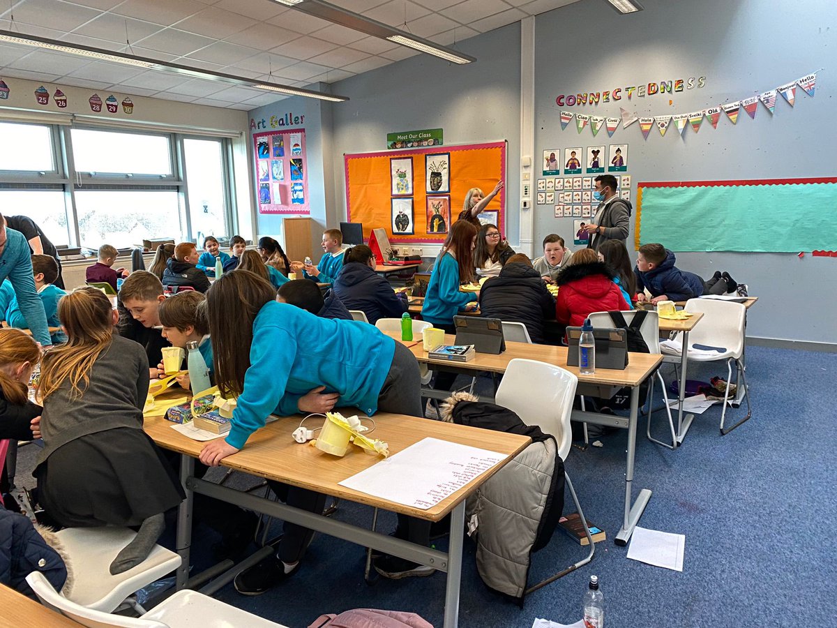 Streetwyze in action today with P7 <a href="/oakwoodG34/">Oakwood Primary School</a> Thanks to Chris, Jordan &amp; Callum for such an engaging but thought provoking 1st session.  @FARE <a href="/VRU/">S N UMESH</a> <a href="/ChriskerrF/">Chriskerr_Fare</a>