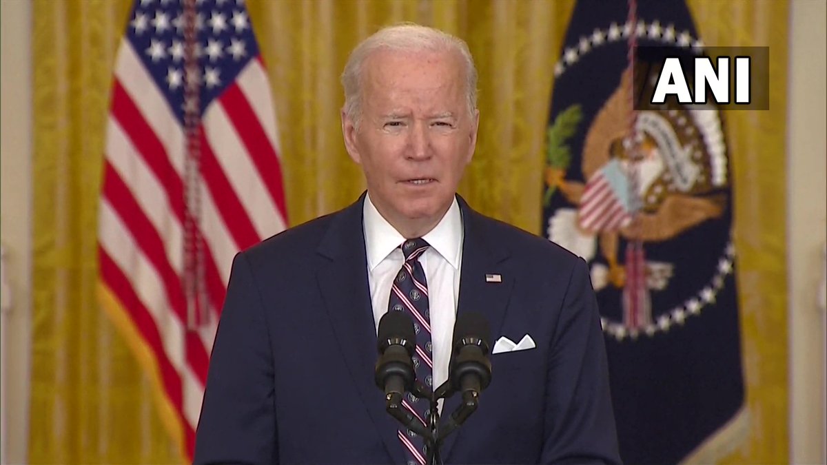 ANI's tweet photo. Will impose sanctions on Russia far beyond previous measures. Sanctions cut Russia off from Western financing. We will impose sanctions on Russia's elites: US President Joe Biden

#Ukraine https://t.co/xe9JxEfQKX