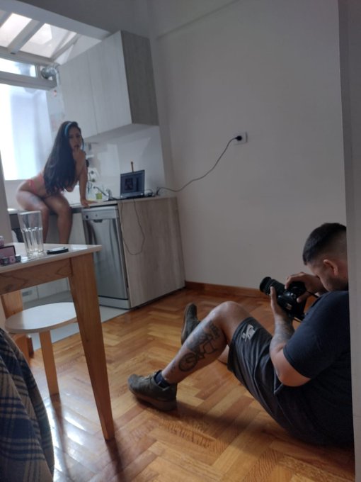 Produciendoo..... https://t.co/jWbxBKwu7L