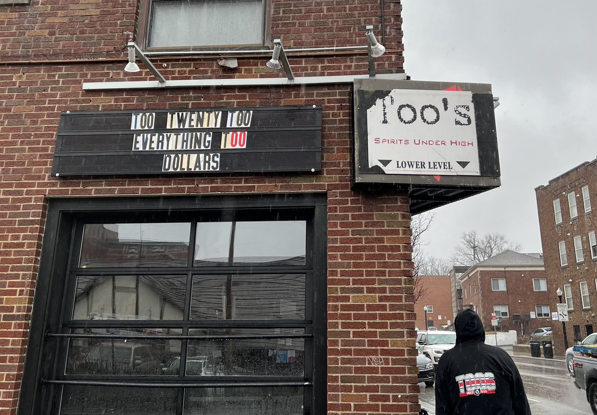 🎉HAPPY TOOSDAY🎉 
It’s 2/22/22 on a TOOSDAY and the bar that started it all would’ve been absolutely insane Toonight. But we can’t cry over spilled milk, instead be glad we had her while we did. Too dollar everything at <a href="/threesabovehigh/">THR3ES 🌊🍾❤️</a> and <a href="/fivesuphigh/">Fivesuphigh</a> in her honor!#riptoos