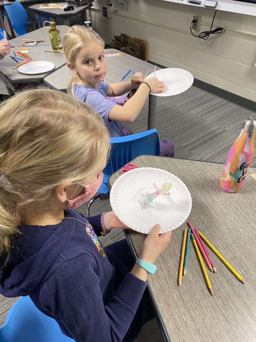 wilke5B's tweet photo. We made ice skaters that move by a magnet!!! By Matty #twittertweeter #mckinleystrong https://t.co/te3C8UtIMr
