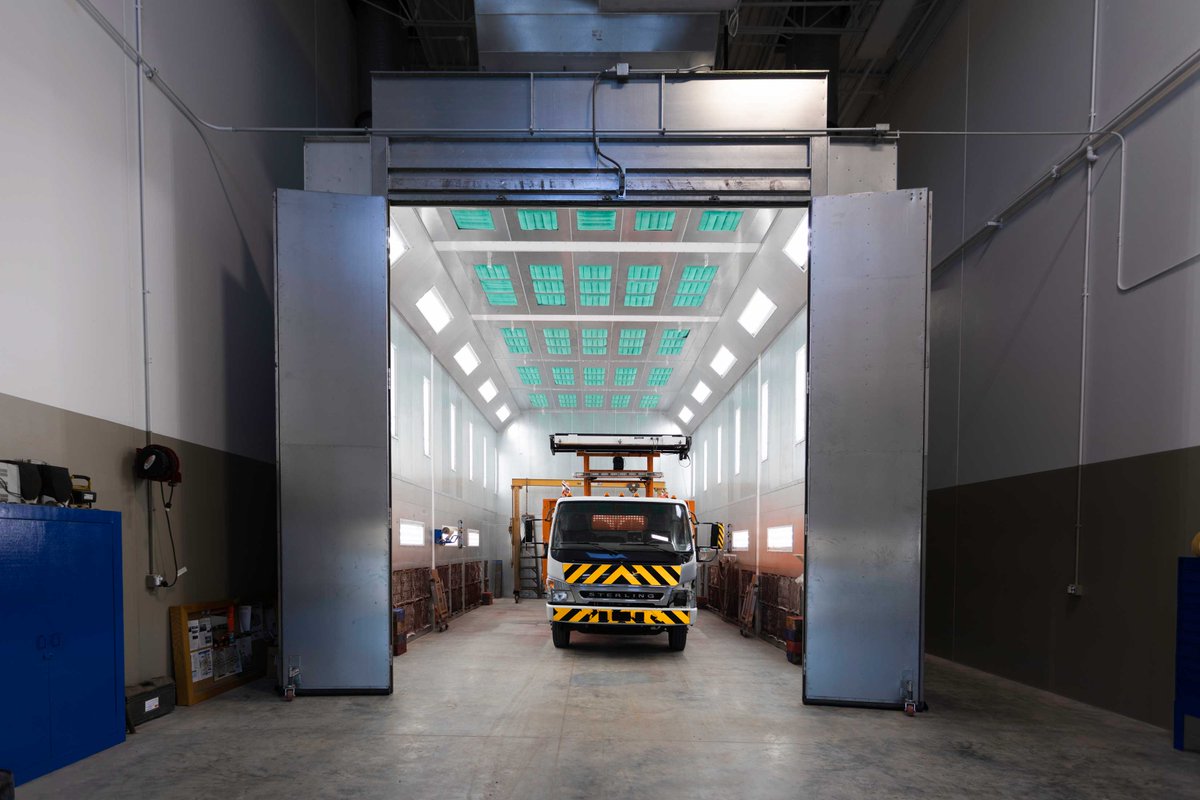 CDSmithInc's tweet photo. Thank you to the @fdlcounty Highway Commission for the services you provide to citizens &amp; travelers on days like today. Stay safe friends!

Discover more about the FDL County Highway Garage project completed in 2019 at https://t.co/YpgAPVLH6X

#roadsafety #Wisconsin #snow #icy https://t.co/goY0KvbZaT