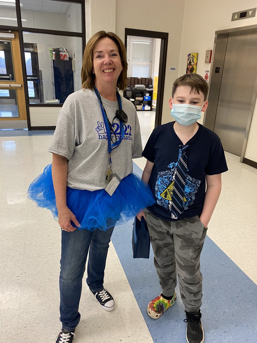 CrestwoodEle's tweet photo. The best Twos-Day ever with tutus, ties, and mismatched tennis shoes! 2-22-22 #better2gether #TwosdayTuesday https://t.co/Lo1kz2pL9P