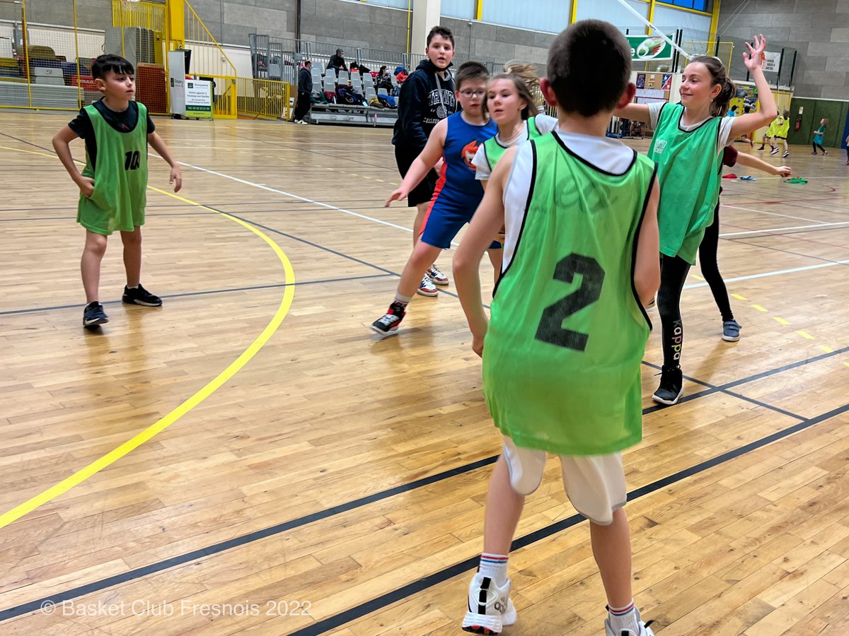 BCFresnois's tweet photo. Quel plaisir de retrouver nos #U11 quasiment au complet !
#wethenorthsarthe🐺 #fresnaysursarthe #basketball #sarthe #alpesmancelles #gobcf72 https://t.co/uxBHY3GlpA