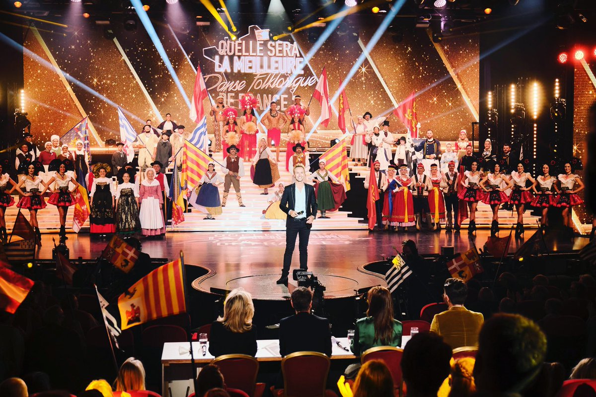 cyrilferaud's tweet photo. ÉVÉNEMENT✨ « Quelle sera la meilleure danse Folklorique de France ? » le vendredi 18 mars @france3tv ✨
Pour la 1ère fois, toutes les régions françaises s’affrontent dans un grand concours de danse avec dans le jury @LLuyat @MarevaGalanter @vincentniclo @caromargeridon @AhProd_ https://t.co/ktnmTHWSui