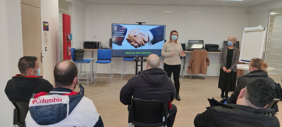 VDunkerque's tweet photo. â° Aujourd'hui au #PoleemploiDunkerque
đ L'agence #InteractionInterim prĂ©sente sa structure, ses valeurs mais aussi ses missions et postes Ă pourvoir
đDes profils intĂ©ressĂ©s, tous reçus en entretien pour des propositions de missions đ€
#TousMobilisés
https://t.co/lguVUNehiP https://t.co/Kf122cyfbl