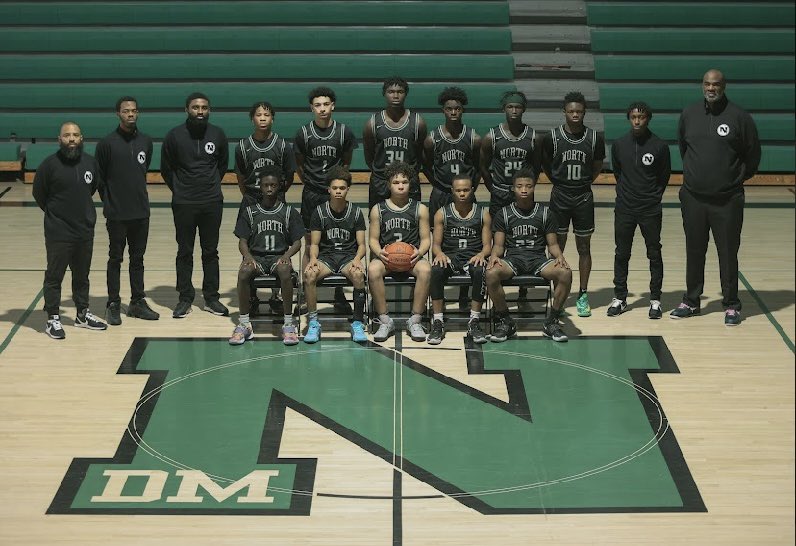 C4_BeatTheOdds's tweet photo. No our record doesn't show It, but we had a ton of wins off on and off the court!
.
.
.
Trust the process fellas, success is sweeter when you've EARNED it!💯
#Beattheodds #GroundUp
#PBN 🧊🐻❄ #YearOneComplete https://t.co/UkLQVCFpd4