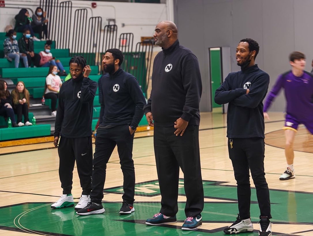 C4_BeatTheOdds's tweet photo. No our record doesn't show It, but we had a ton of wins off on and off the court!
.
.
.
Trust the process fellas, success is sweeter when you've EARNED it!💯
#Beattheodds #GroundUp
#PBN 🧊🐻❄ #YearOneComplete https://t.co/UkLQVCFpd4