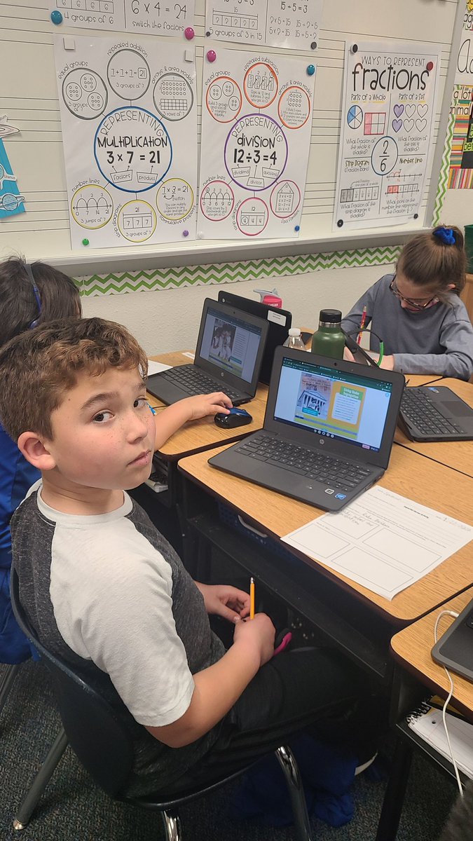 AmandaGoode_80's tweet photo. Using technology to research Black History Month 
@allenelem 
@MrMcDaniel13 https://t.co/gflDUjYaff