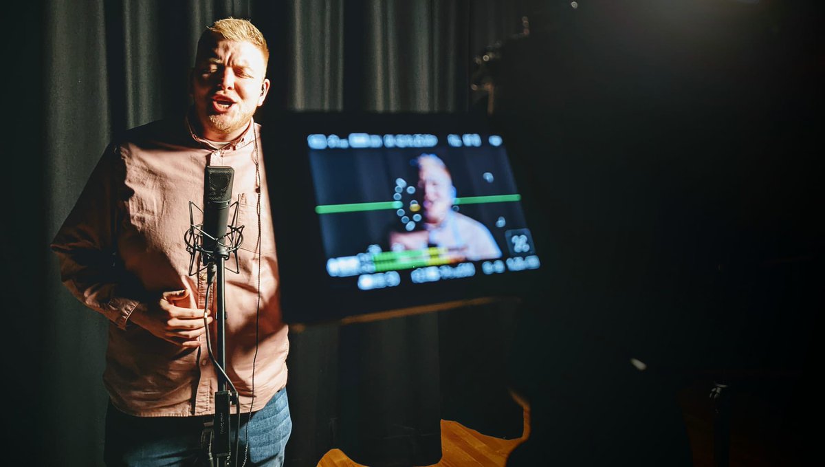 gruffydd_wyn's tweet photo. Recorded something exciting todayโฆ๐ keep your eyes peeled for some news! ๐๐ป #recording #backbehindthemic https://t.co/FE7ZMv7pUV