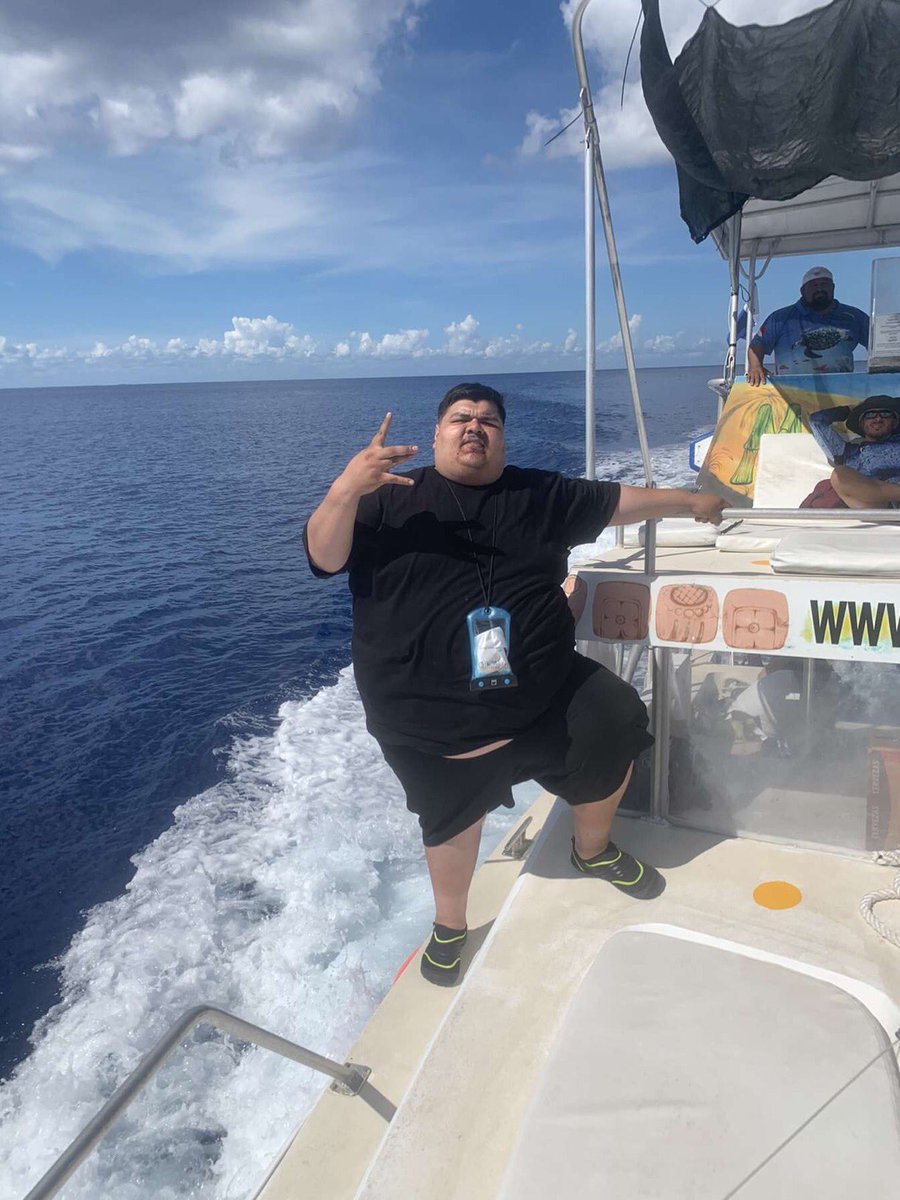 BobbyLungs tweet media