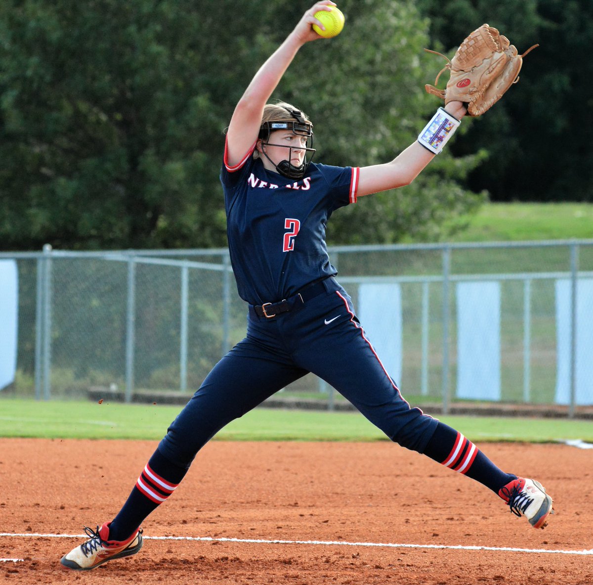 Happy TWOsday from a former #️⃣2️⃣ and the current #️⃣2️⃣

#GoGenerals | <a href="/addieedwards22/">Addie</a> | <a href="/baileychristol_/">bailey christol</a>