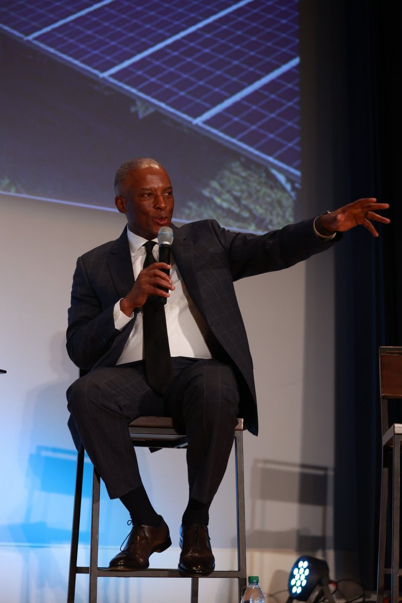 GAChamber's tweet photo. The #GeorgiaChamber wishes to recognize and thank Chris Womack, President & CEO of @GeorgiaPower for the wealth of knowledge he shared with us during the Future of Energy discussion. #FutureofGA https://t.co/XnAAaQ44Gm