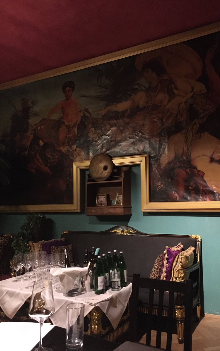 Erste Sitzung des Fördervereins für die Europäische Seidenstraße in Wien am 22.02.2022 im Café Goldegg in Wien #EuropeanSilkRoad <a href="/MarioHolzner/">Mario Holzner</a> <a href="/janmoritzonken/">Jan Moritz Onken</a> <a href="/Gerd_2022_TESRA/">Gerd</a>