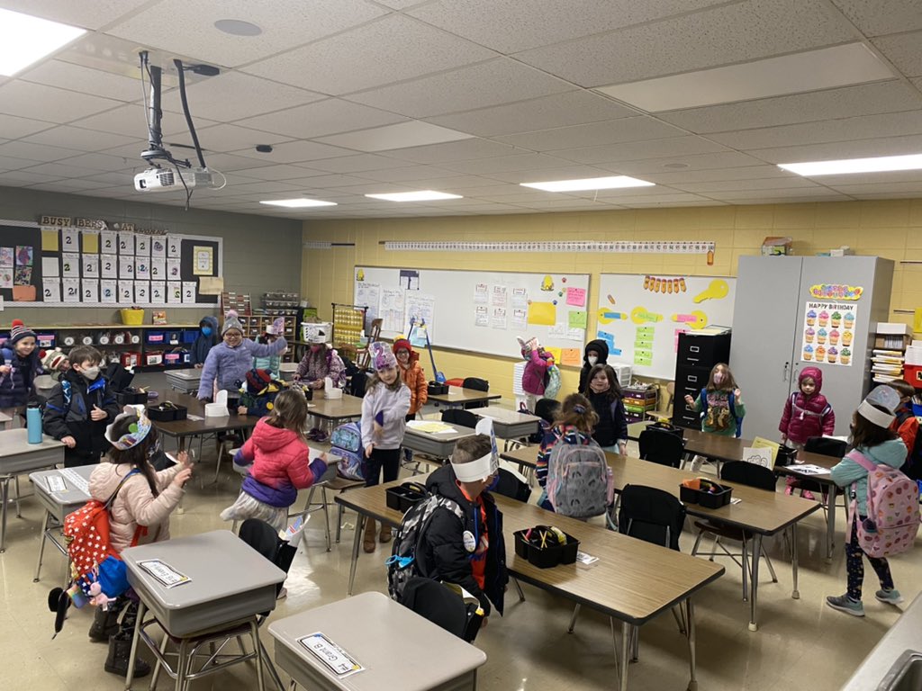 MrsMitch_MathSp's tweet image. Ending the day with a 2 minutes dance party at 2:22pm to celebrate Twosday! #BeBold203 @prairied203