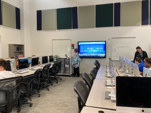 Bryan ISD Library Services (@bisd_libraries) on Twitter photo Mrs. Burks, the <a href="/SFA_BISD/">SFA Middle School</a> Library Media Specialist, celebrates #BISD_DLD by helping a class with their research project! #DontForgetToCiteYourSources <a href="/BISD_ITech/">BISD ITech</a> <a href="/BryanISD/">Bryan ISD</a> #LoveThatBroncoLibrary <a href="/GlendaBurks15/">Glenda Burks</a> <a href="/KimGiesenschlag/">Kim Giesenschlag</a> Mrs. Burks, the <a href="/SFA_BISD/">SFA Middle School</a> Library Media Specialist, celebrates #BISD_DLD by helping a class with their research project! #DontForgetToCiteYourSources <a href="/BISD_ITech/">BISD ITech</a> <a href="/BryanISD/">Bryan ISD</a> #LoveThatBroncoLibrary <a href="/GlendaBurks15/">Glenda Burks</a> <a href="/KimGiesenschlag/">Kim Giesenschlag</a>
