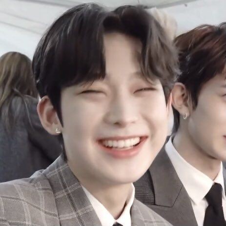 _dookips's tweet image. icons do Sunoo sendo pitico cura onde dói