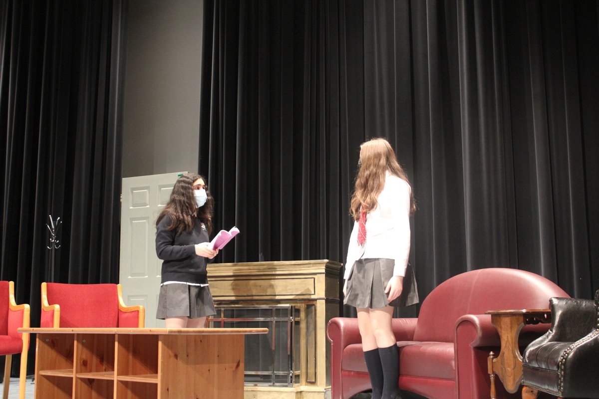 bayviewglen's tweet photo. Our #UpperSchool play is underway! This year, students will be performing Hugh Whitemore’s Pack of Lies. The BVG Players have been working hard to prepare the set, décor, outfits and recording. We begin filming on Thursday, February 24!

#BVG2022 #BVGPlayers #schoolplay https://t.co/CBvhDMbDmN