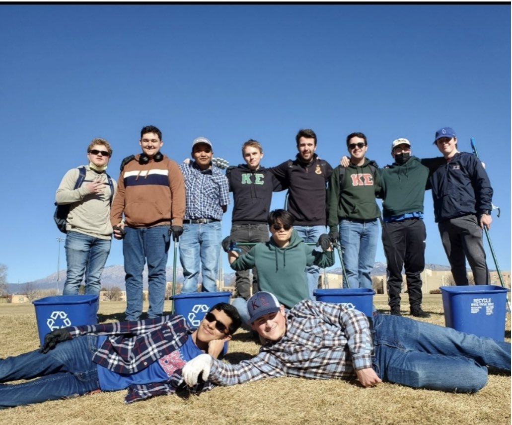 UNM Sustainability (@lobogreen) on Twitter photo Volunteers from Kappa Sigma hit Johnson Field last Friday and collected a total of 14 bags - 9 trash and 5 recycling. <a href="/UNM_FM/">UNM Facilities Management</a> Recycling and Grounds & Landscaping appreciate their help keeping our campus beautiful. #UNM #campuscleanup #KappaSigma #recycling Volunteers from Kappa Sigma hit Johnson Field last Friday and collected a total of 14 bags - 9 trash and 5 recycling. <a href="/UNM_FM/">UNM Facilities Management</a> Recycling and Grounds & Landscaping appreciate their help keeping our campus beautiful. #UNM #campuscleanup #KappaSigma #recycling