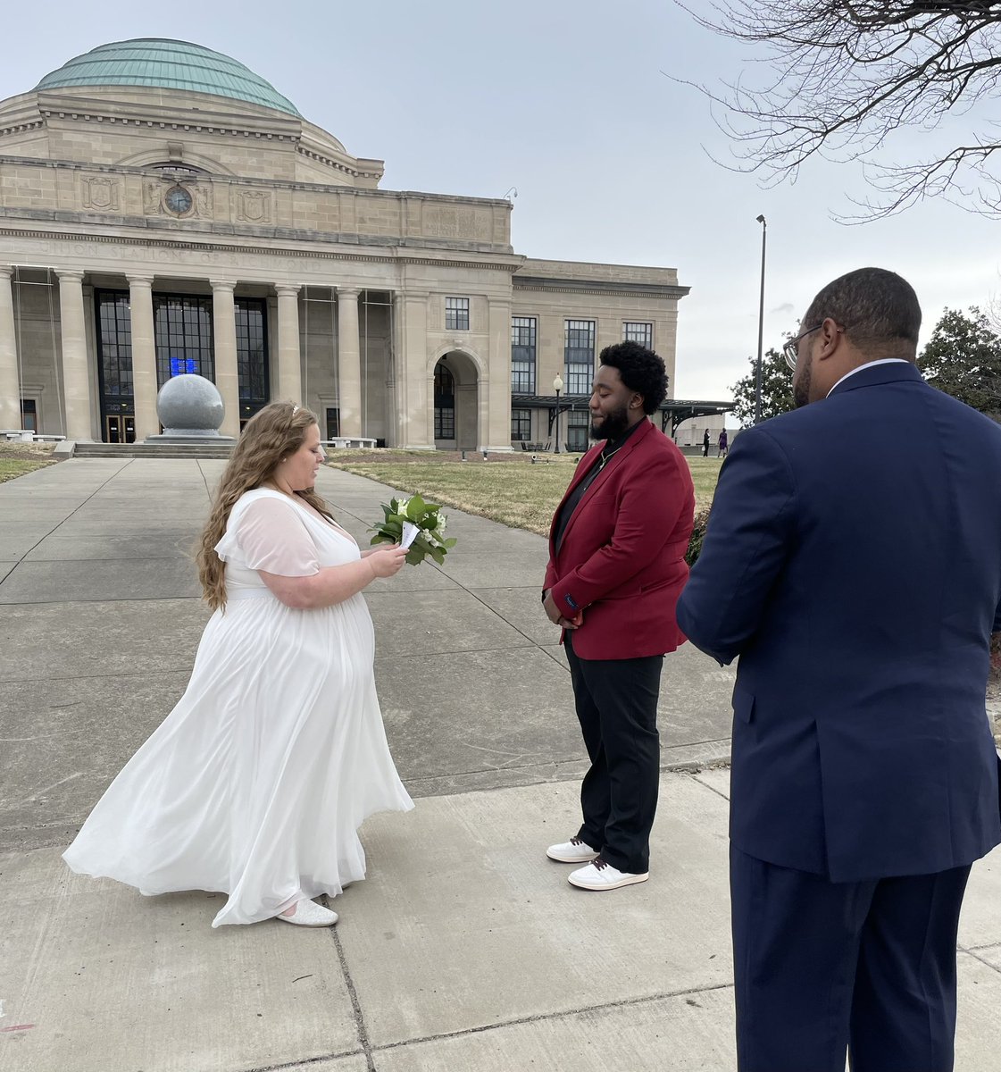 ScienceMusofVA's tweet photo. Love is in the air TWOday!
These two science lovers decided to get married in front of our building at 2:22 p.m. on 2.22.22. Congrats to the couple! We hope they come back every year so we can celebrate their anniversary TWOgether! 😍 #rva #TWOsday #TWOdayIsTWOsday #VAmuseums https://t.co/WRKtu4lSYo