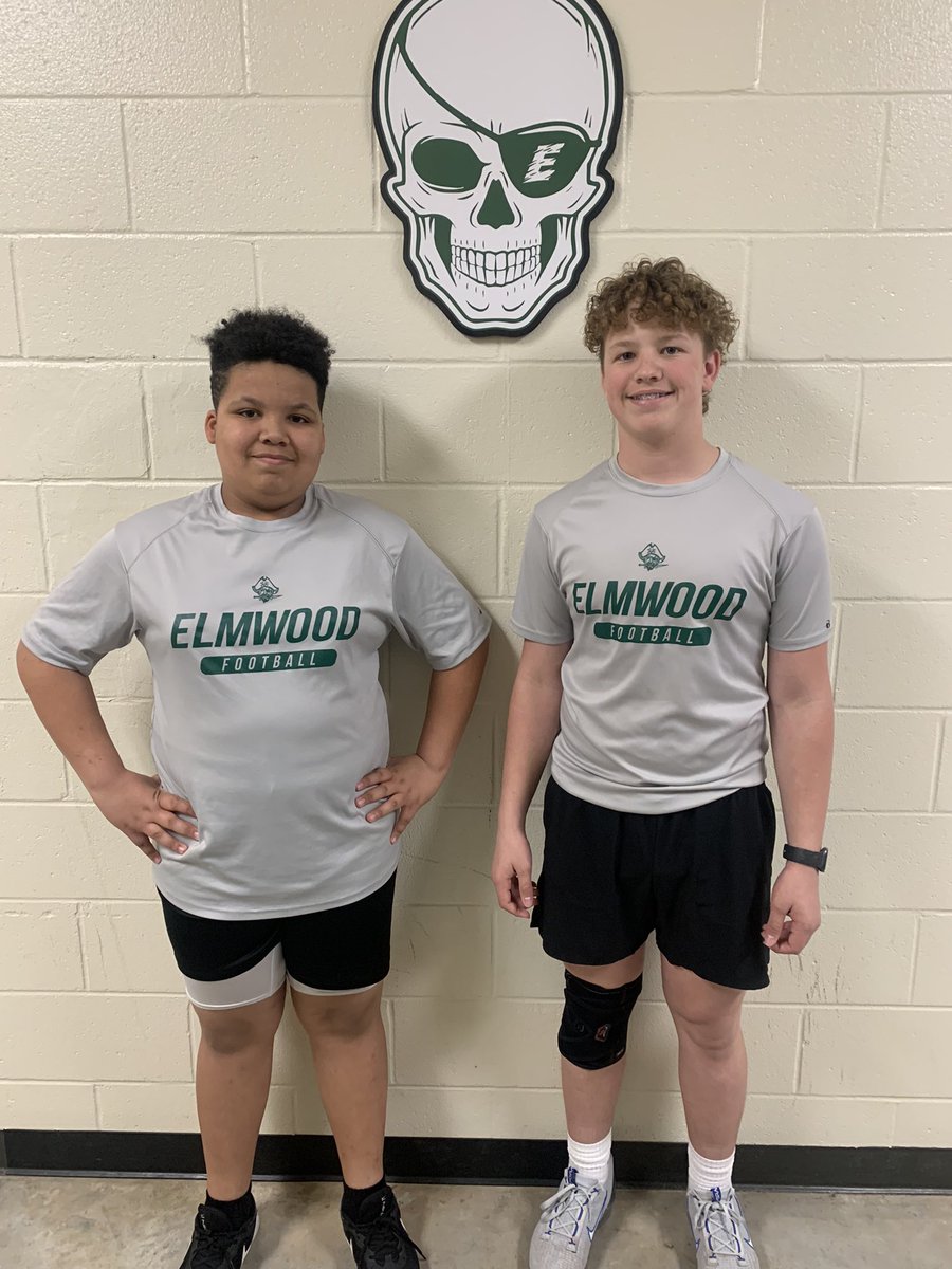ElmwoodraidersF's tweet photo. Congratulations to our Week 4 Offseason Athletes of the Week, Faymond White &amp; Landon McElroy.  Both setting the bar high and challenging themselves and their teammates. . Getting better brick by brick!  Go Raiders! @ElmwoodRaiders @RogersMountieFB https://t.co/6T2H0TAcTL