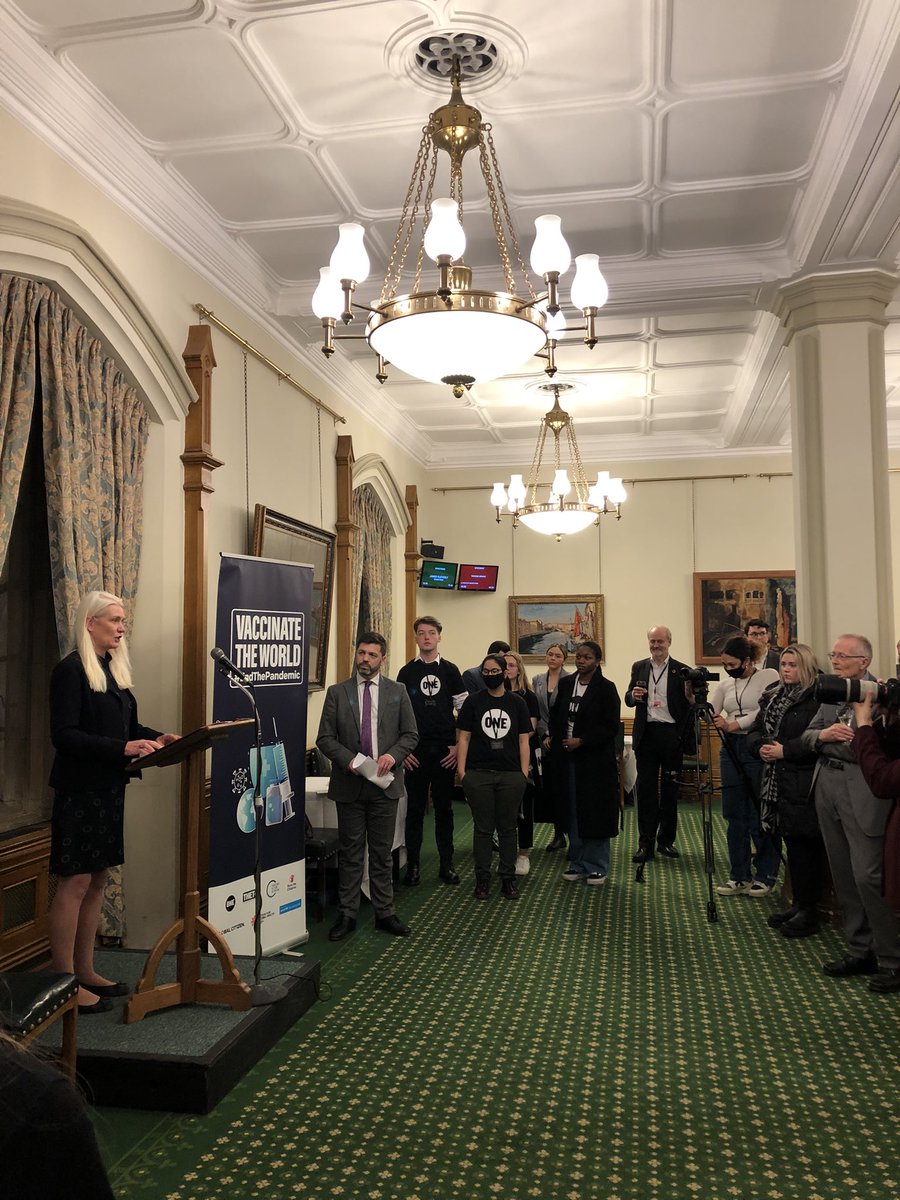 Great event in Parliament this evening discussing #VaccineEquity. We are all agreed that 2022 is the year we must #VaccinateTheWorld and #EndThePandemic💪🏼 @ONEintheUK