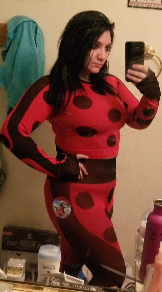 FangCosplay's tweet photo. Got the new @BeMiraculousLB
set from #MAXXIM 🐞
#MiraculousLadybug
#SpotsOn
--------
https://t.co/eQ5uwXiyRn https://t.co/vg2WHkOZuz