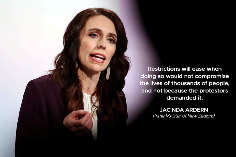 SinaRetzlaff's tweet photo. Malo aunty Cinta aua le popole i pola motu i tua. https://t.co/jOfnwjakBl
