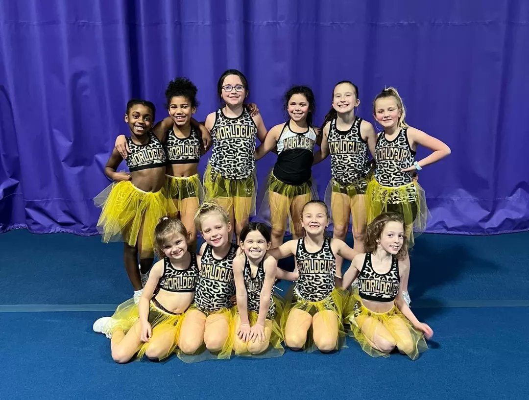 WorldCupOhio's tweet photo. #TutuTuesday Practice ✌
#ExcitedToBeWC #Sunnies #SuperMoons #BringingBackTheFun 💛🖤🚾 https://t.co/sTQ3yxS4Uo