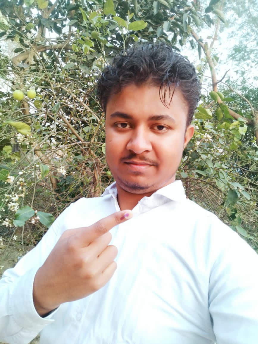 I_m_BMPatel's tweet photo. राजनीति से भ्रष्टाचारियों की सफाई के लिए घर से निकलकर लोकतंत्र के महापर्व में अपनी उपस्थिति दर्ज कराए , आइए वोट करते है । 
भारत माता की जय।
वन्दे मातरम्।।
🇮🇳🇮🇳🇮🇳
#Please_Vote
#Complete_your_duty 
@AAPUttarPradesh
@AamAadmiParty 
@ArvindKejriwal 
@msisodia https://t.co/FupoMSm9S7