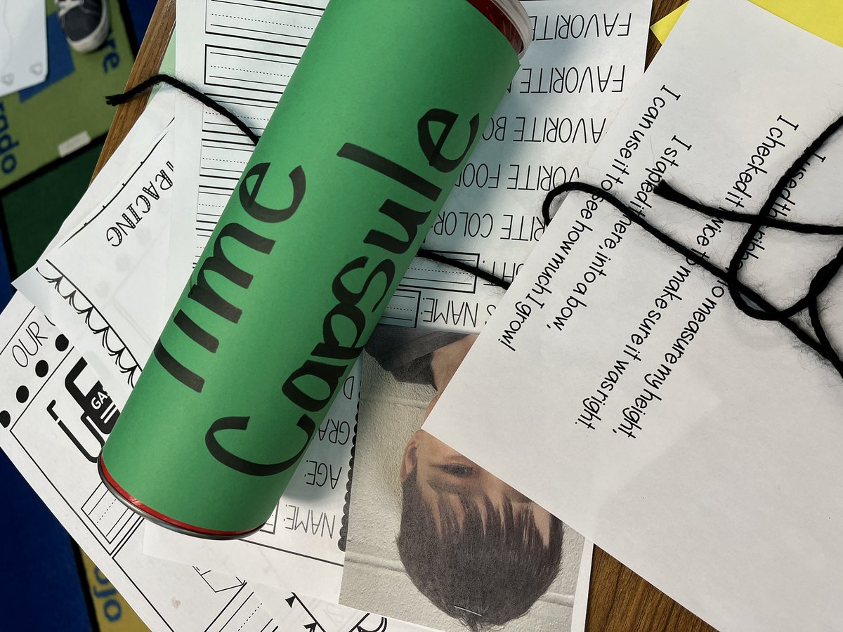 HazelgroveKck's tweet photo. Mrs. Allen’s hornets are 6 years old on 2.22.22… what will they find in their TIME CAPSULES on 3.3.33 when they are 17??? #memories #donotopen @kckschools @JPHback @aliciamiguelkc https://t.co/sP2ECVEm5m