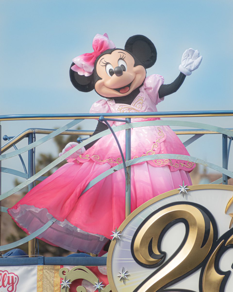 dogbb_'s tweet photo. 久しぶり過ぎて昔の色味が出せなかったけど、本当に美しすぎる…ミニスカちゃんにも会いたかったなあ

#トータリーミニーマウス
#ミニーマウス https://t.co/BQkvq06uCU