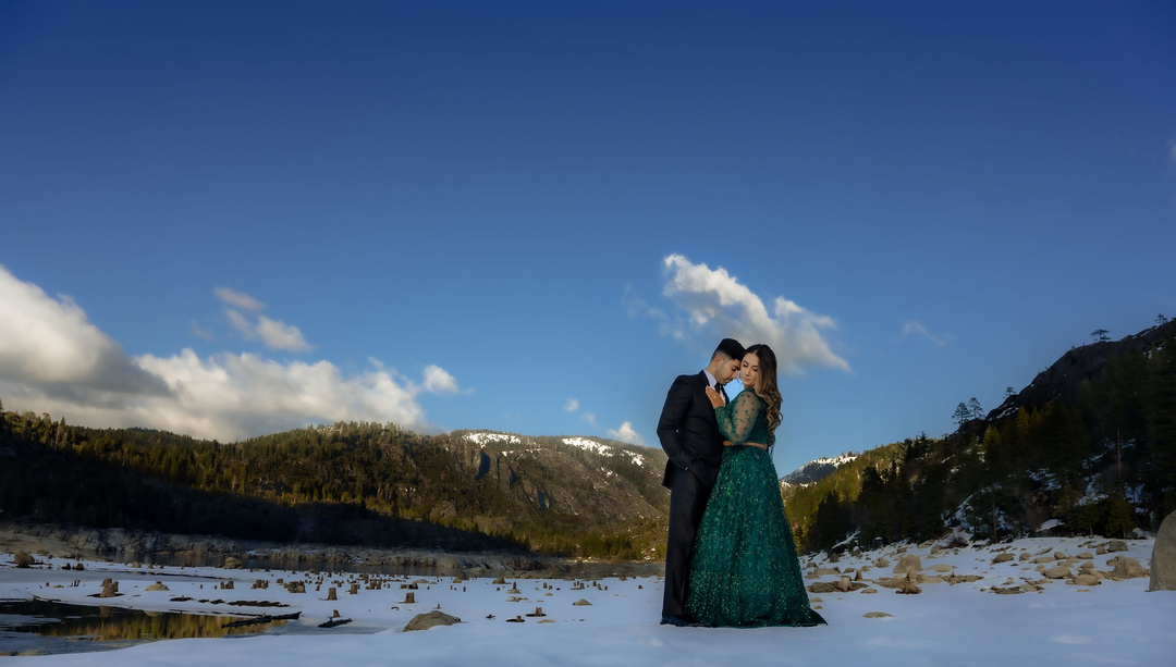 JSKPhotography's tweet photo. A hundred hearts would be too few to carry all my love for you. #jskengagementseries #jskphotography
.
.
.
.
#jskphotos #eshoot#love #beautiful #view #lovely #couple #loveyou #instagramhub #mumbai #heart #iloveyou #lovequotes #share #kiss #couplegoals #inlove #together #truelove https://t.co/Z2RieA8bJO