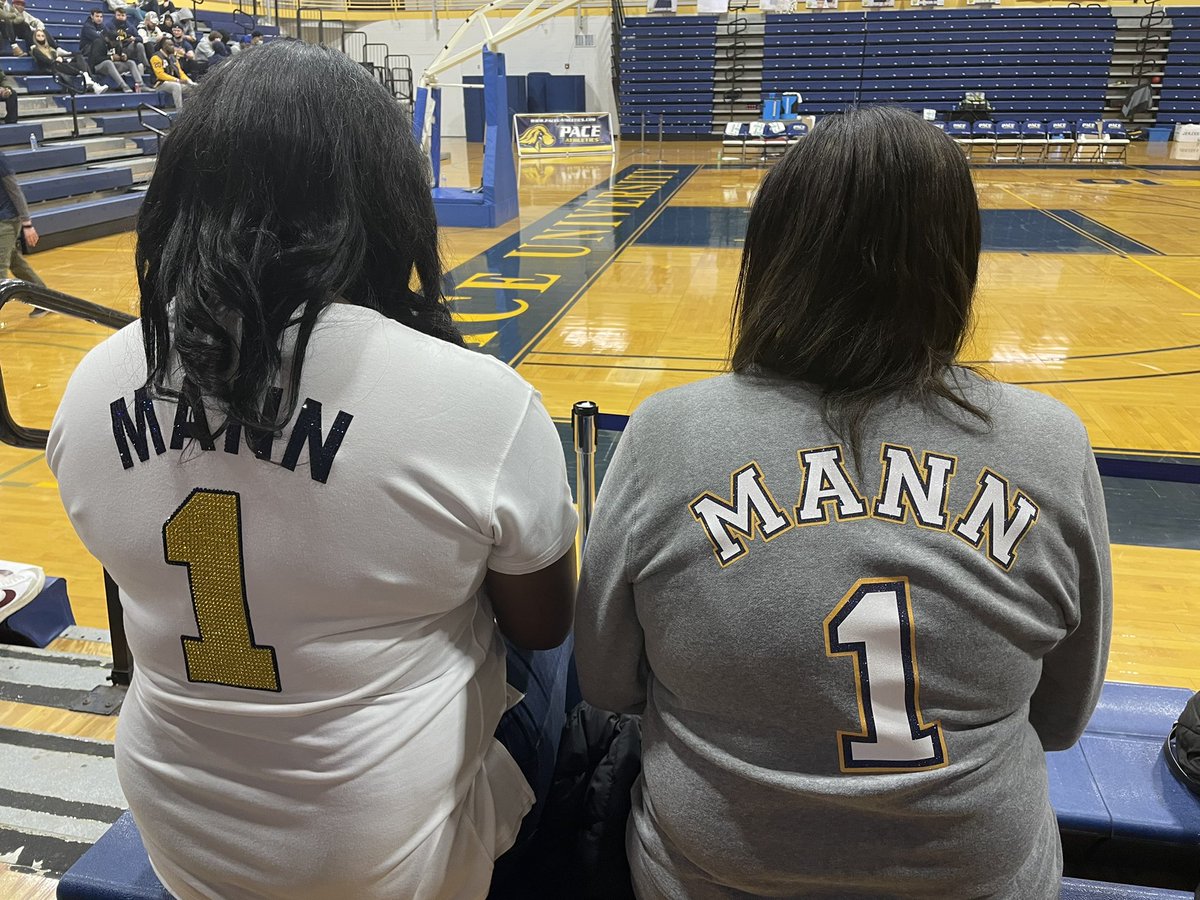 CoachLaForce's tweet photo. Congrats on your senior night. We are so proud! @PaceMBB #LastMannStanding @martinmann14 ❤️❤️ https://t.co/1vBVXOy3Nm