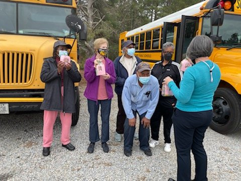 MP_Elementary's tweet photo. In honor of School Bus Driver Appreciation Day, we would like to thank our bus drivers for going the extra mile daily for our students! #GreatnessStartsHere #ourbusdriversrock https://t.co/SUucyL56Yn