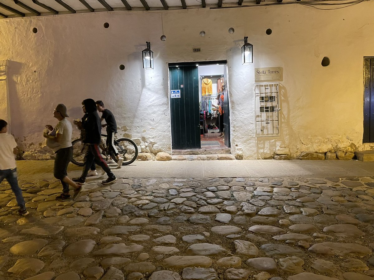 VillaComic's tweet photo. Midiendo en Villa de Leyva
Gracias #MobilidadSostenible por la colaboración
#4MA #diavLighting #darkskyCommunity #VillaDeLeyva #NocheZero https://t.co/1CB4E23wtA