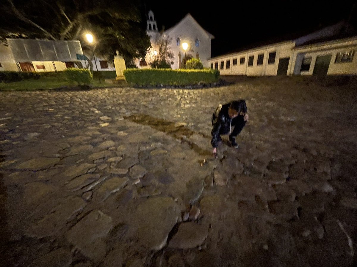 VillaComic's tweet photo. Midiendo en Villa de Leyva
Gracias #MobilidadSostenible por la colaboración
#4MA #diavLighting #darkskyCommunity #VillaDeLeyva #NocheZero https://t.co/1CB4E23wtA