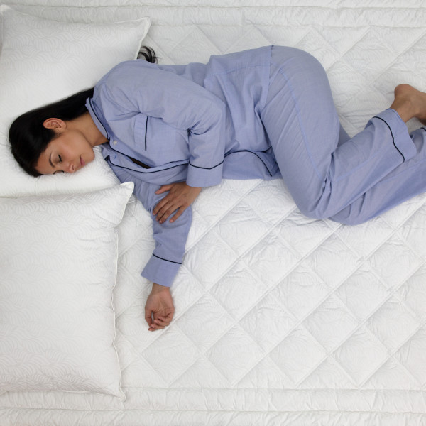softtexintl's tweet photo. Isn't it time you stopped sleeping on second best? Come discover what indulgence feels like with the SensorPEDIC Hemp-Derived CBD Mattress Pad. https://t.co/G2Jk2Fy09J