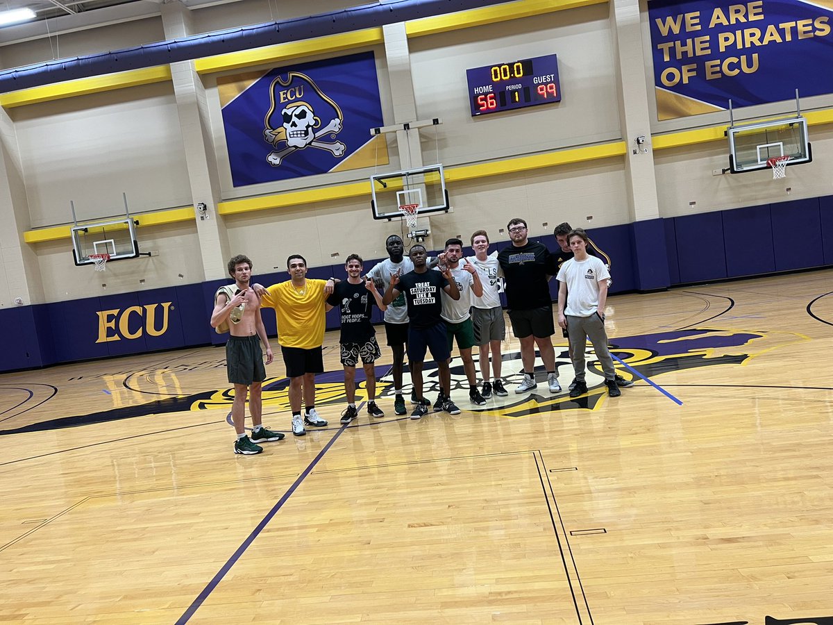 USF MBB Managers tweet media