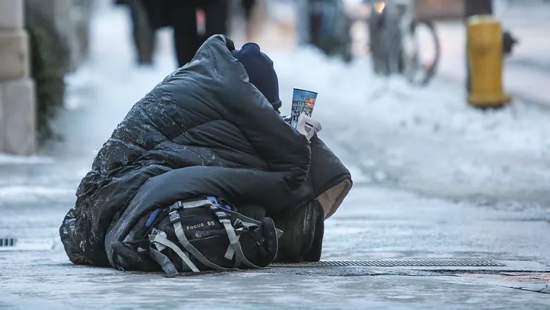 MarkPavelich's tweet photo. The City of #Edmonton will deactivate its extreme weather response on Thursday, Feb 24 at 6am. If you see someone in need of help: call 911 for emergencies or #JustCall211 +3 for 24/7 Crisis Diversion team.
More info: https://t.co/5M9E6DIKFn
#Yeg #Yegwx #YegCold #YegDT https://t.co/VbCPN6pbUw
