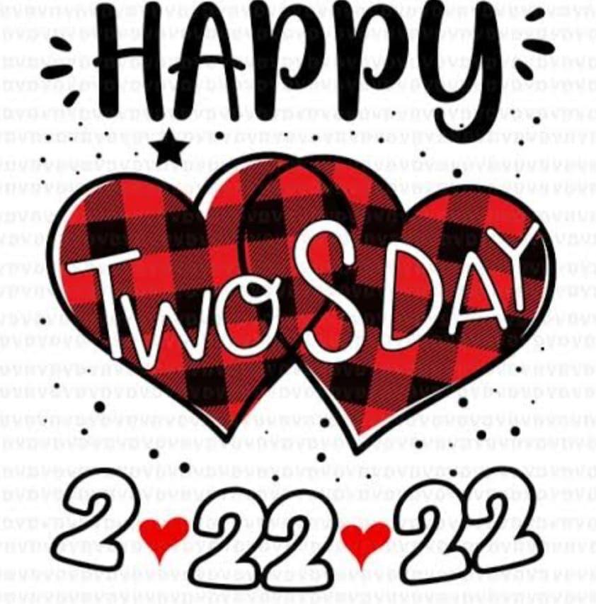 Akuago220's tweet photo. Well I won't get another chance for a hundred years. Hope you all had a quaint #Twosday #TwoTwentyTwoTwentyTwo https://t.co/GhprOKiVNZ