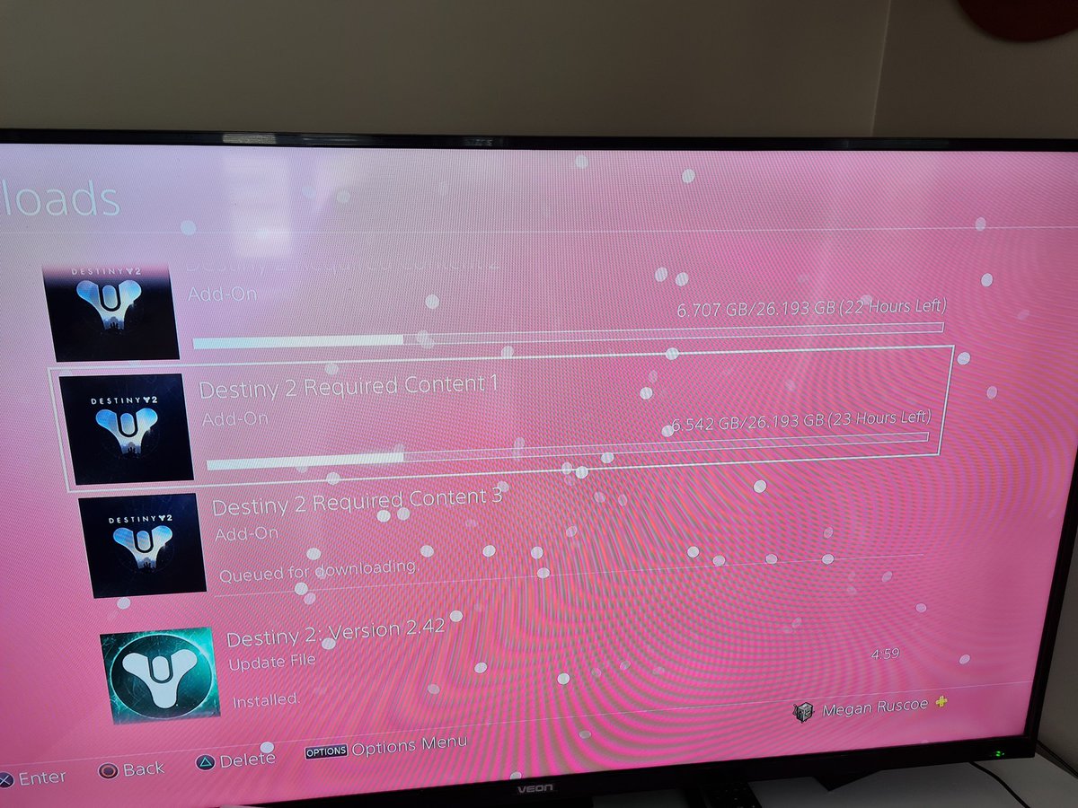 SnugglieMonkey's tweet photo. Not what you want to see at 3:30pm when you started downloading it at 8am... 😭😭 #Destiny2WitchQueen https://t.co/lJH0F5Z0Cj