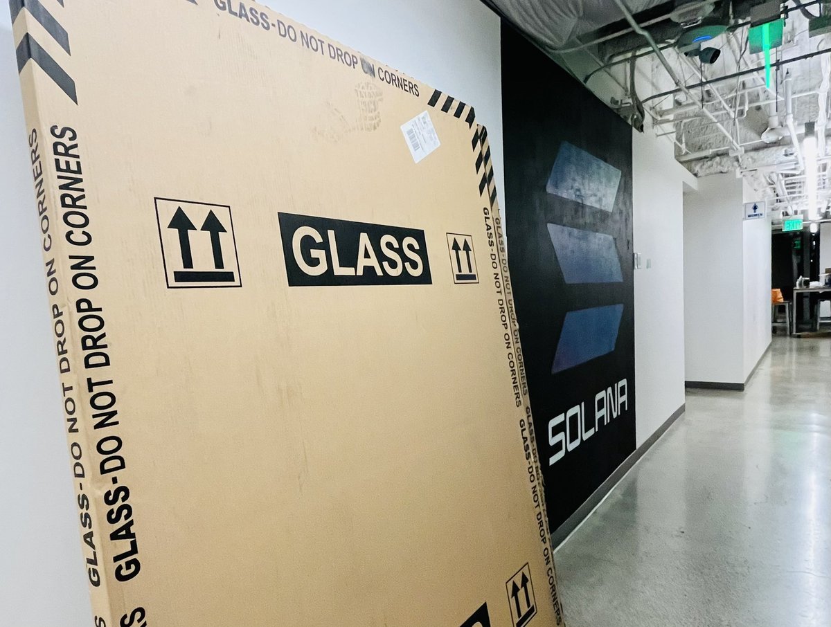 SharkyFi's tweet photo. The Sharky team working out of @solana office. @rajgokal you left us some glass to chew. 

Dare we ask for seconds? https://t.co/tTviARgLyg